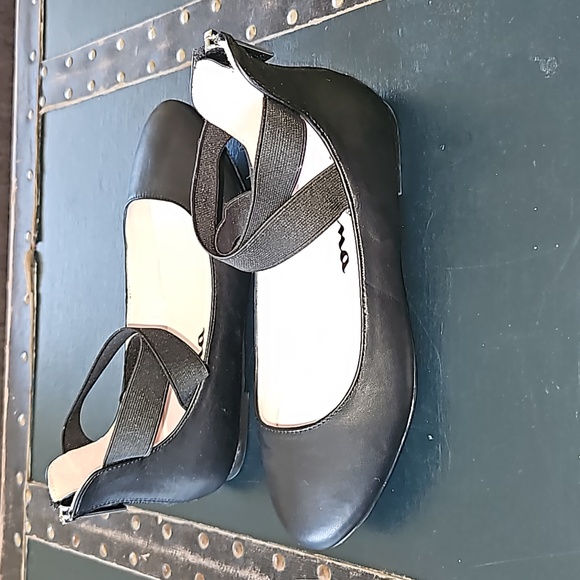 NWOT Nina shoes size 1M - Picture 3 of 6